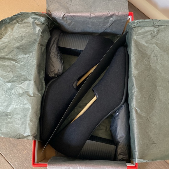 BNIB AEROSOLES Heeled Loafer - Picture 5 of 7